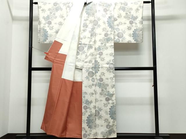 平和屋着物●本場大島紬　白大島　7マルキ　草花文　正絹　逸品　CAAR8266vf 平和屋着物○本場大島紬 白大島 7マルキ 草花文 正絹 逸品 CAAR8266vf