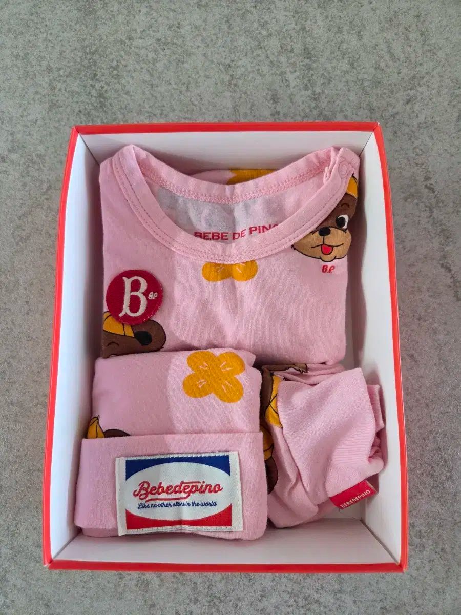 Express掲載 2023 フォクシー ブティック ニットドレス レターF