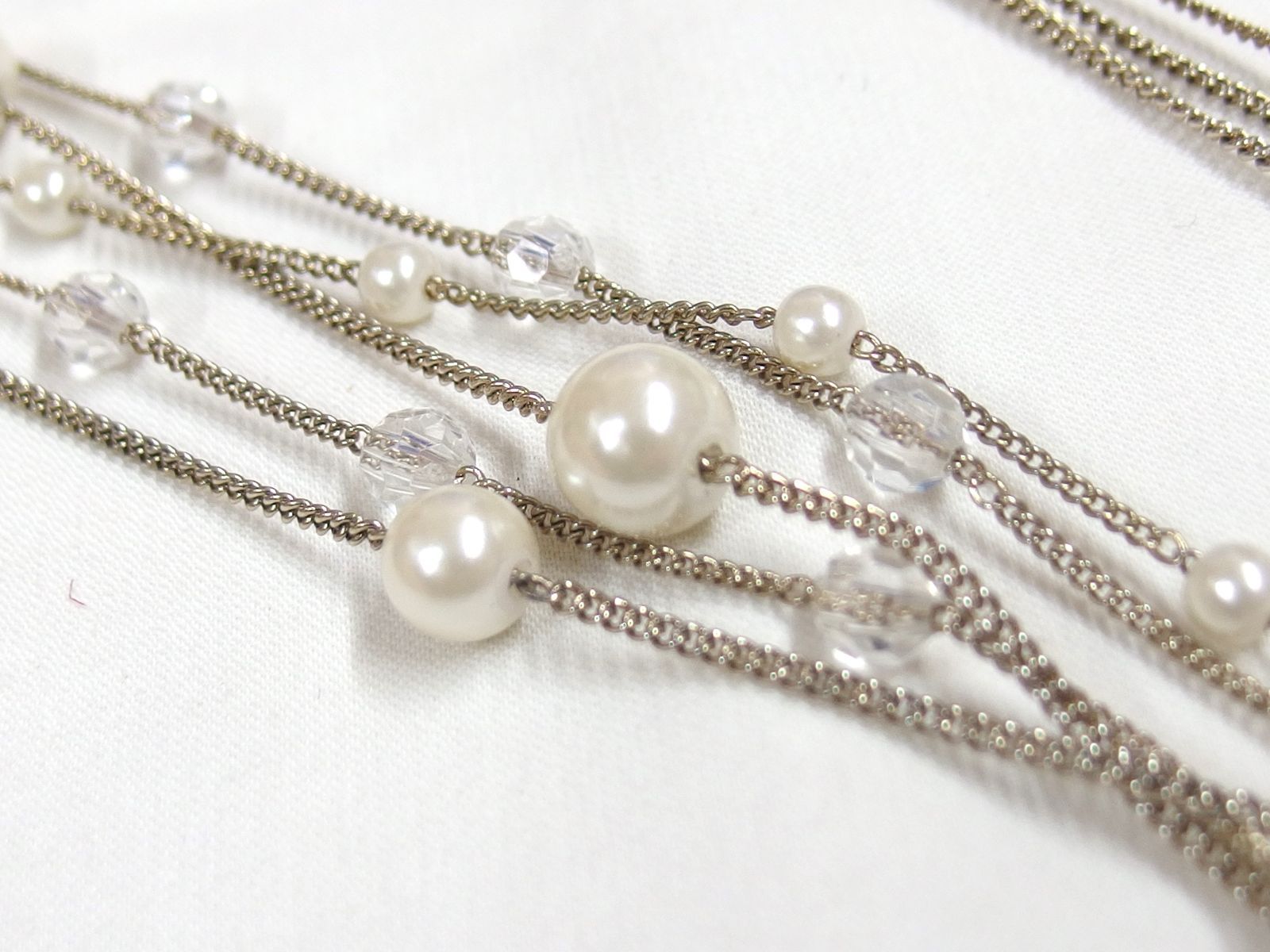 UNTITLED アンタイトル フェイクパール 5連 ロングネックレス - メルカリ 