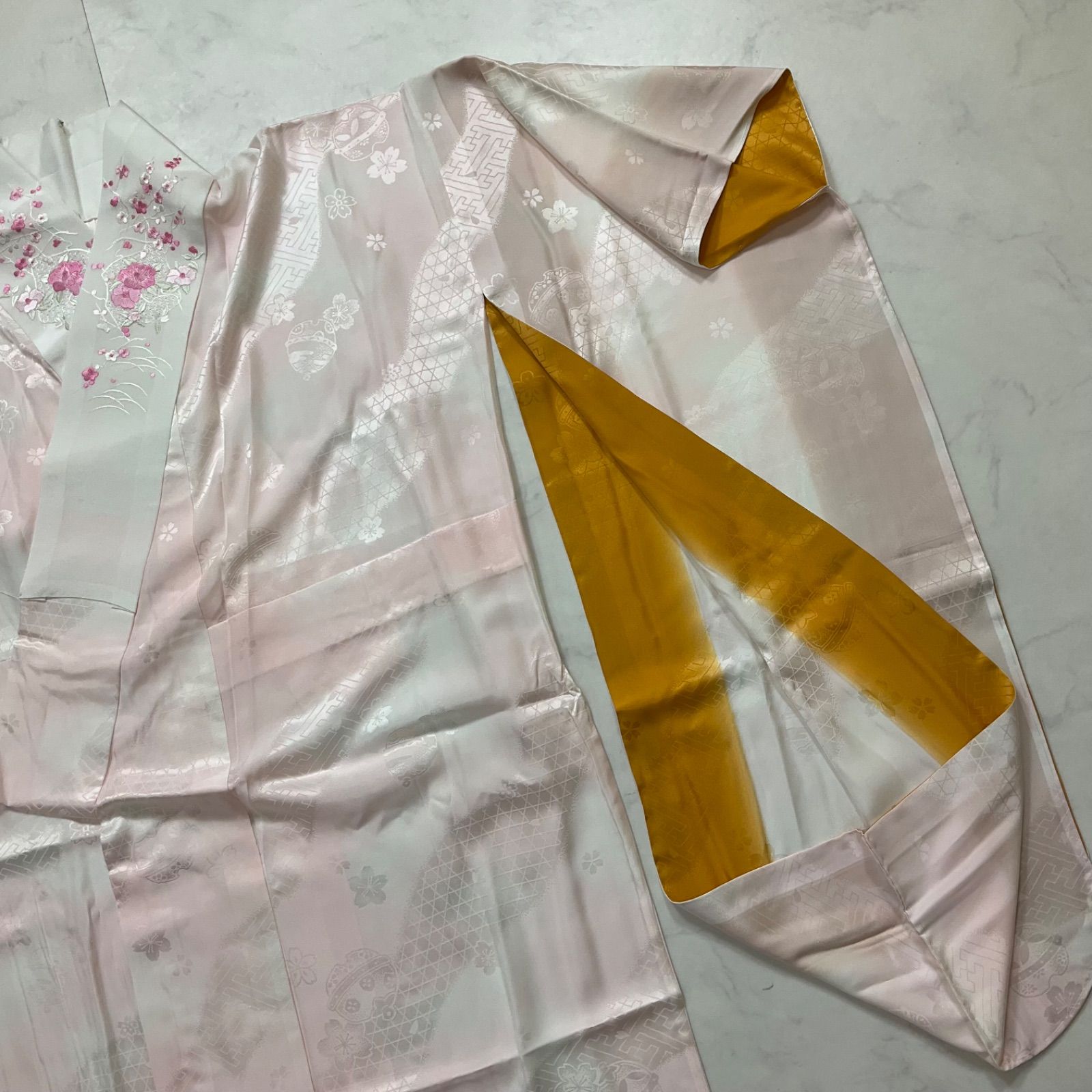 kimono+one ◇美品◇振袖長襦袢◇単衣◇居敷当て付き◇袖無双