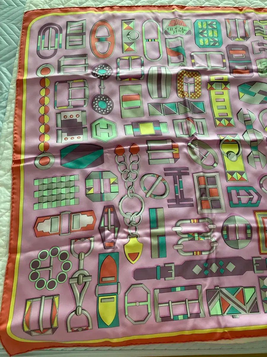 エルメス　カレ　スカーフ正方形 HERMES（エルメス） スカーフ カレ 90 大判スカーフ 正方形 NAPOLEON