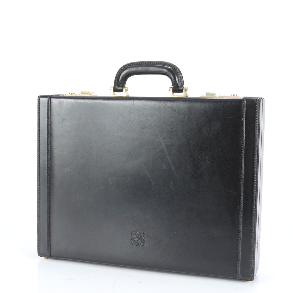ロエベ　アタッシュケース　ブリーフケース　アナグラム　ロゴ型押し　レザー　黒 LOEWE - 本物 ロエベ LOEWE アナグラム アタッシュケース