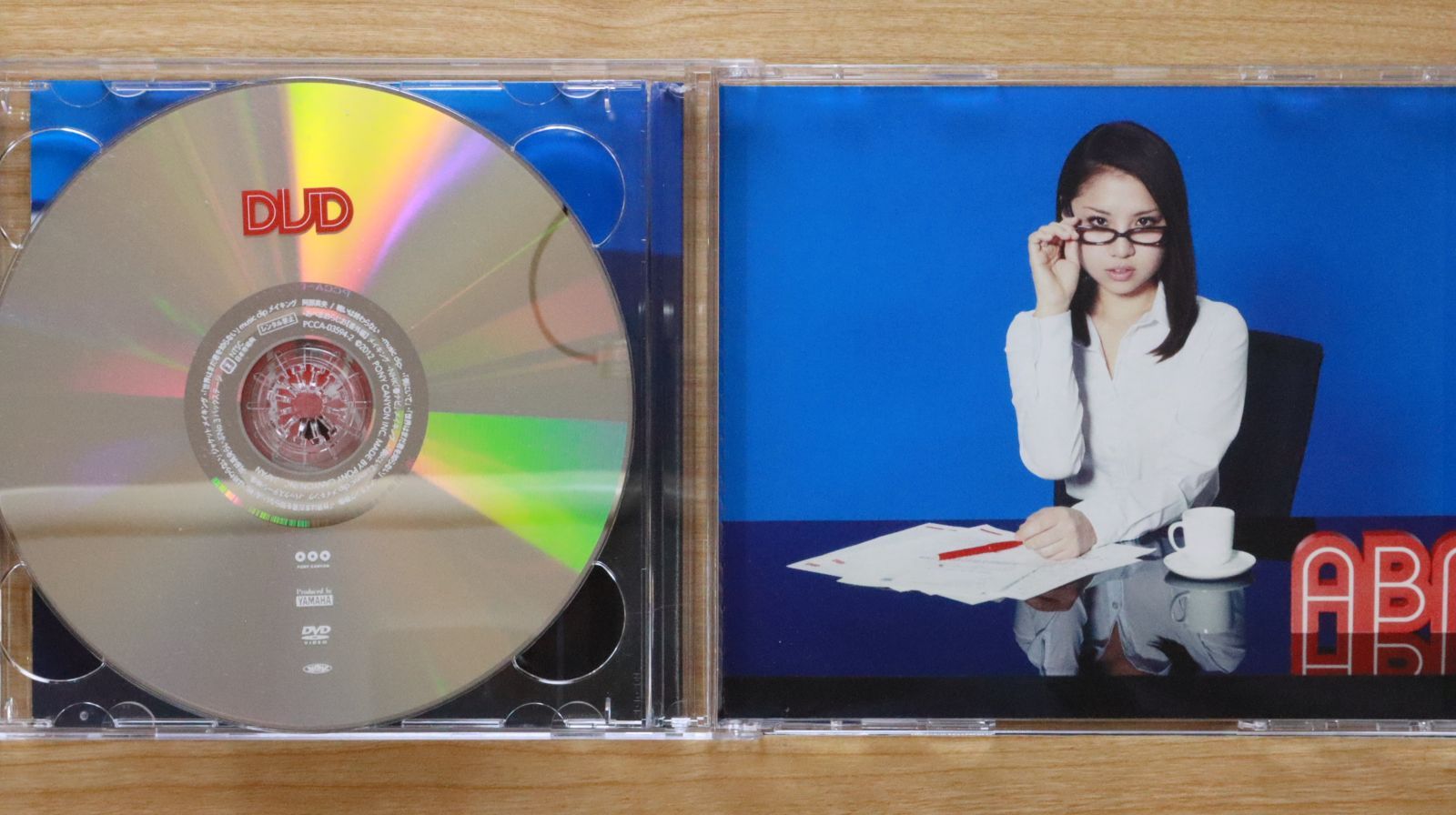 ☆美品☆阿部真央☆CD/DVD 19枚セット！＋特典ポストカード付き ☆美品☆阿部真央☆CD/DVD 19枚セット！＋特典ポストカード
