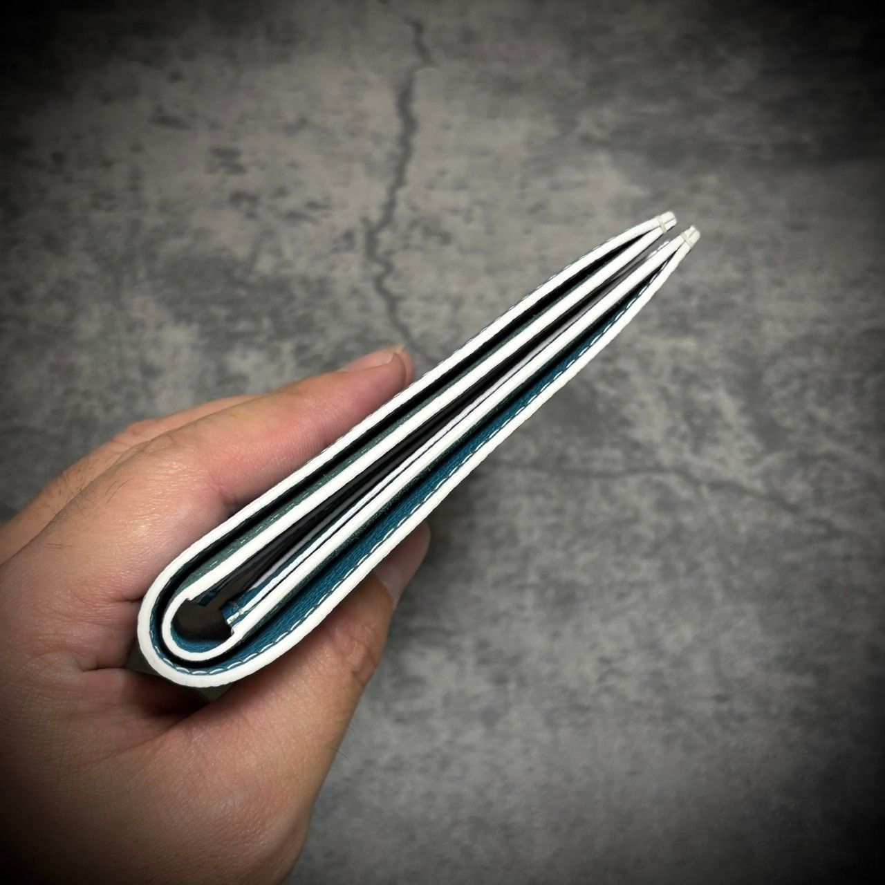 ゴートレザー 折財布 札入れ カード入れ 薄型 コンパクト メンズ ゴートレザー 折財布 札入れ カード入れ 薄型 コンパクト メンズ