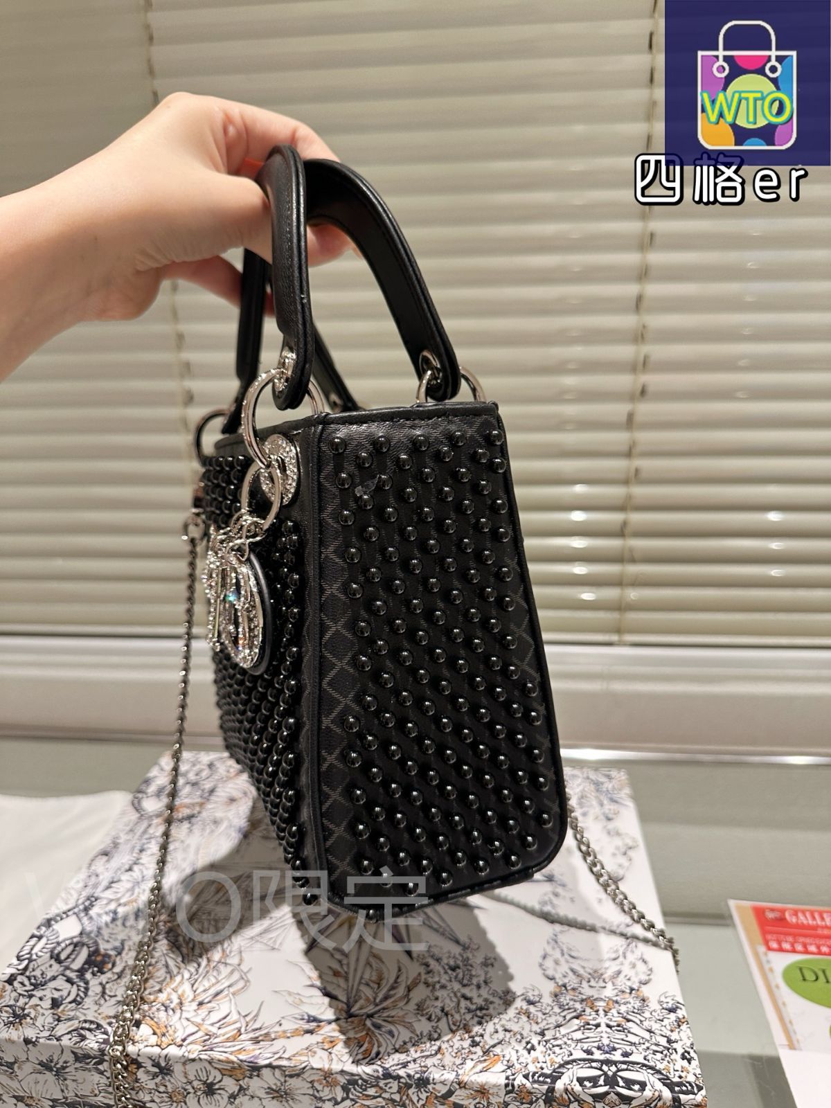 Dior ギフト用バッグ 49枚セット Dior ギフト用バッグ 49枚セット Amazon.co.jp: Christian Dior