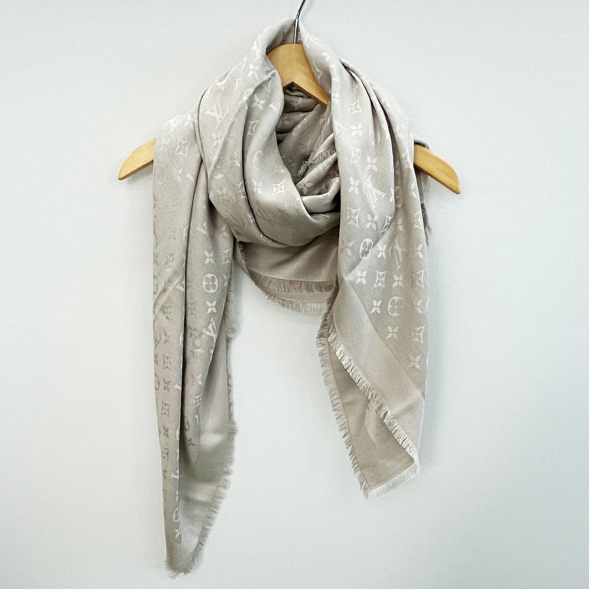 140cm×140cm シルク60% ルイヴィトン ショール （ルイヴィトン