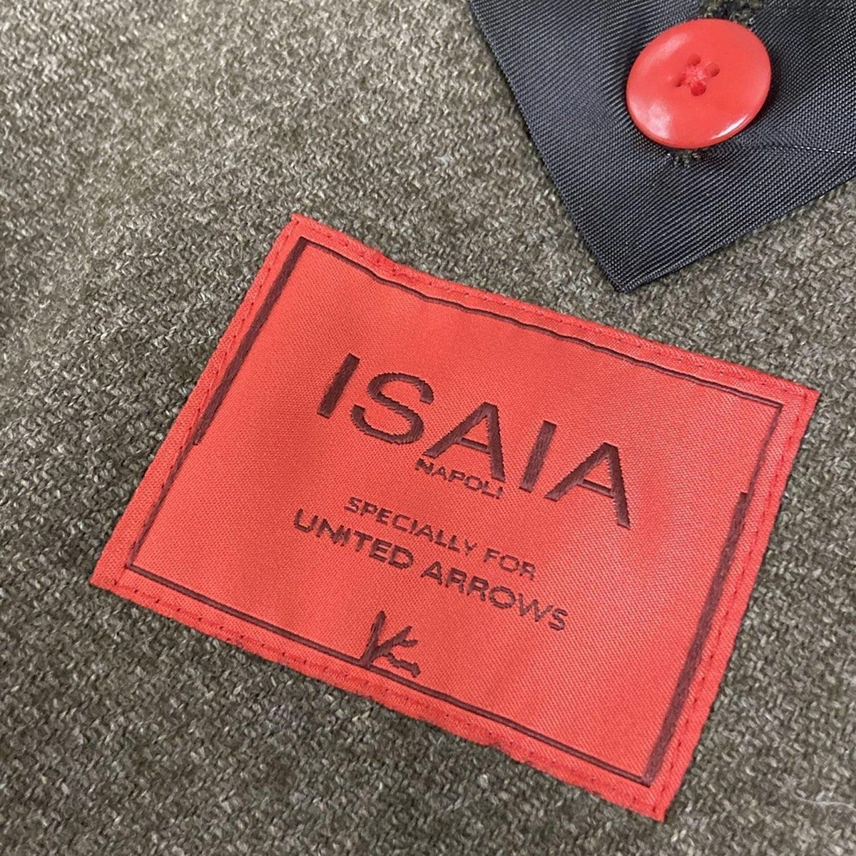 ISAIA(イザイア) コート サイズ46 XL メンズ美品 - カーキ 長袖