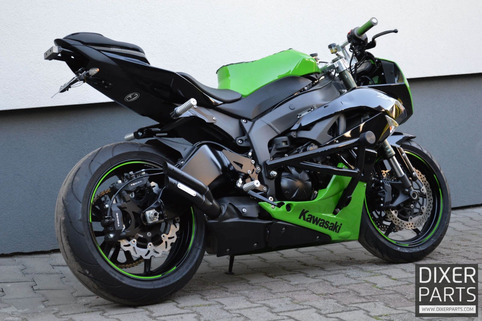 DixerParts ZX-6R 636 ABS (13-22) ダブルキャリパーブラケット - メルカリ