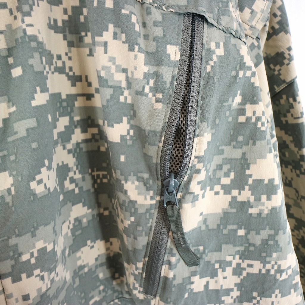 00年代 米軍実物 U.S.ARMY ECWCS GEN3 level4 ミリタリー デジタルカモ 