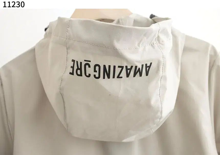 パーカー ジップアップ