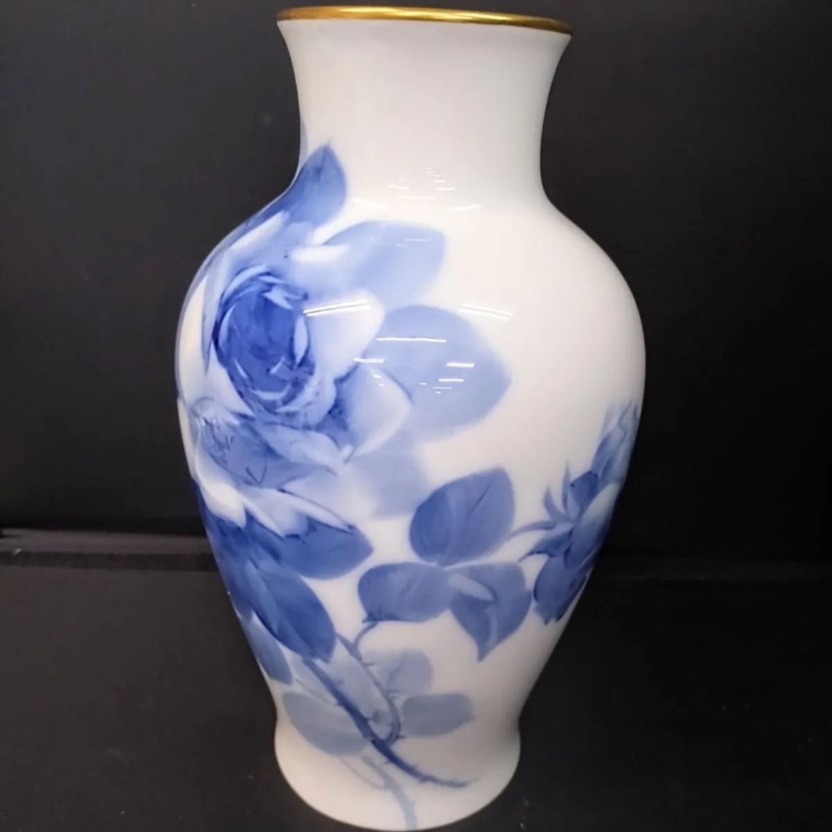 OKURA CHINA 大倉陶園 ブルーローズ 花瓶 花器 28cm 《NO 00582