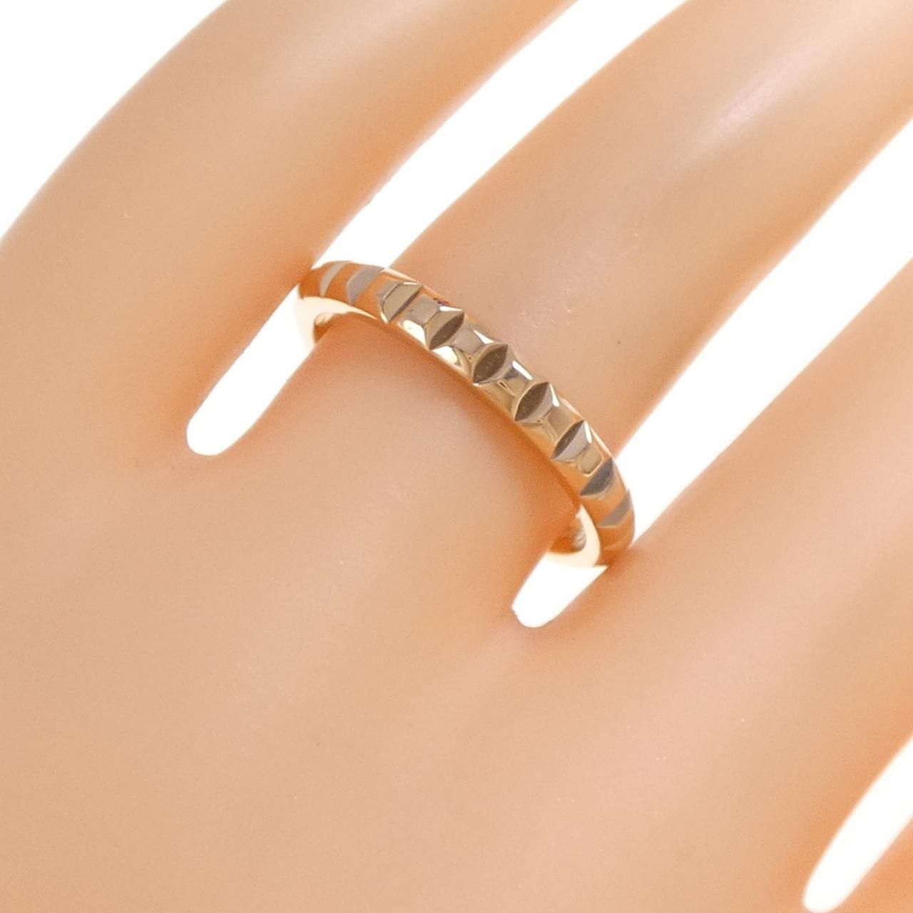 ブシュロン キャトル クルドパリ ミディアム 8号　プラチナ キャトル クルドパリ | 指輪 ミディアム プラチナ | ブシュロン