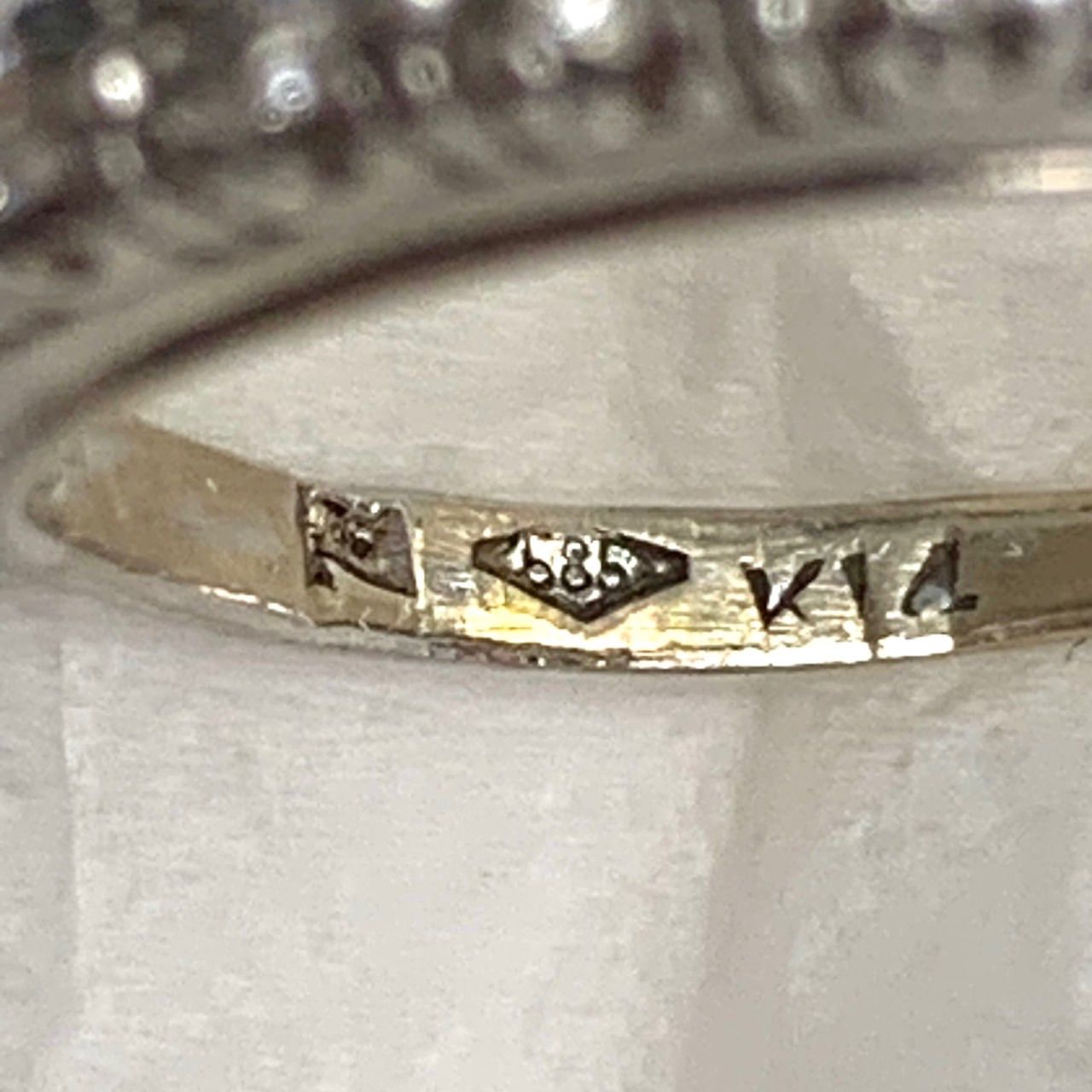 美品⭐️K14+5連ダイヤの指輪】 ファッションデザインリング K14