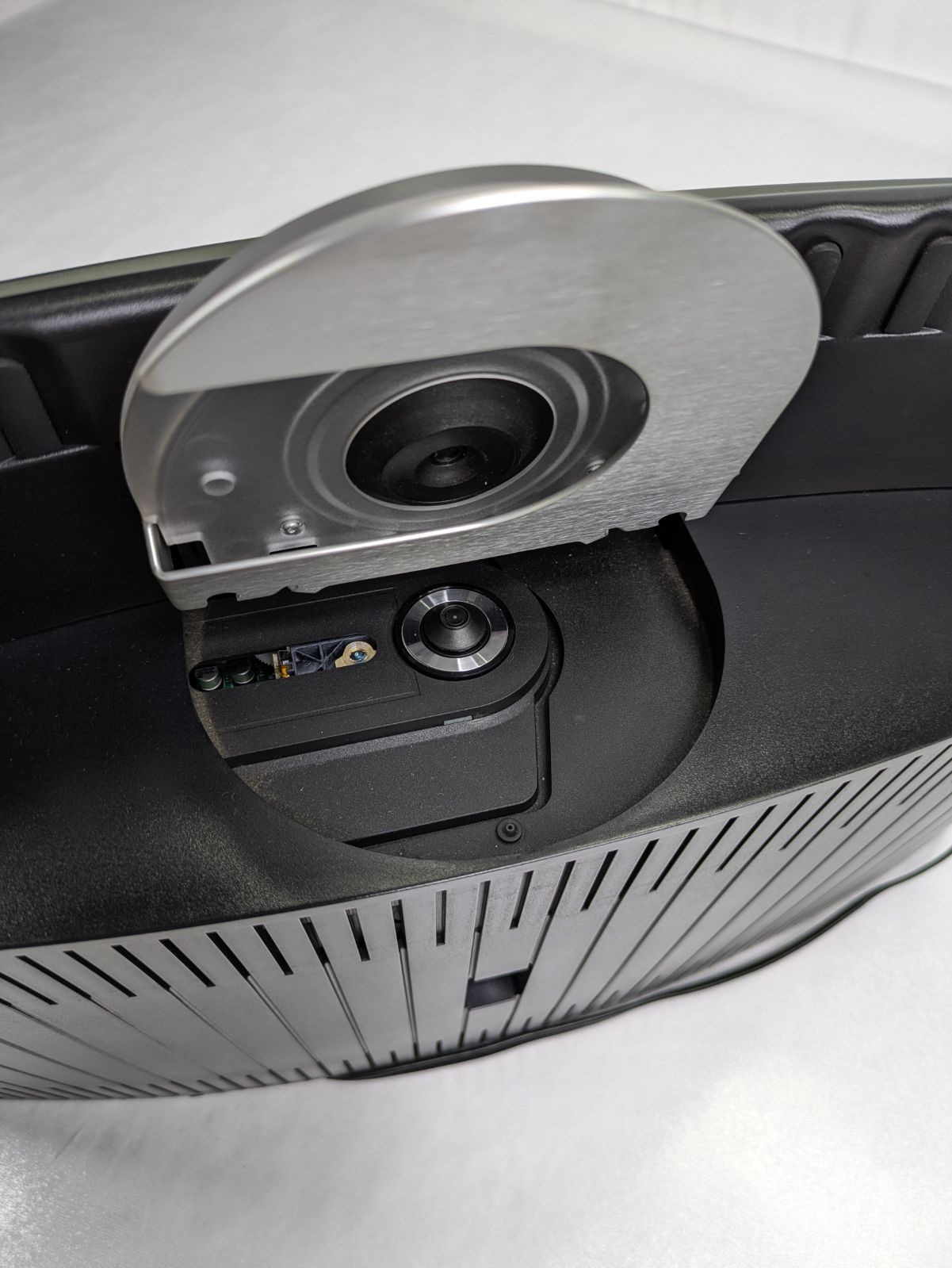 CD|FMラジオ一体型ミュージックシステム アクティブスピーカー内蔵