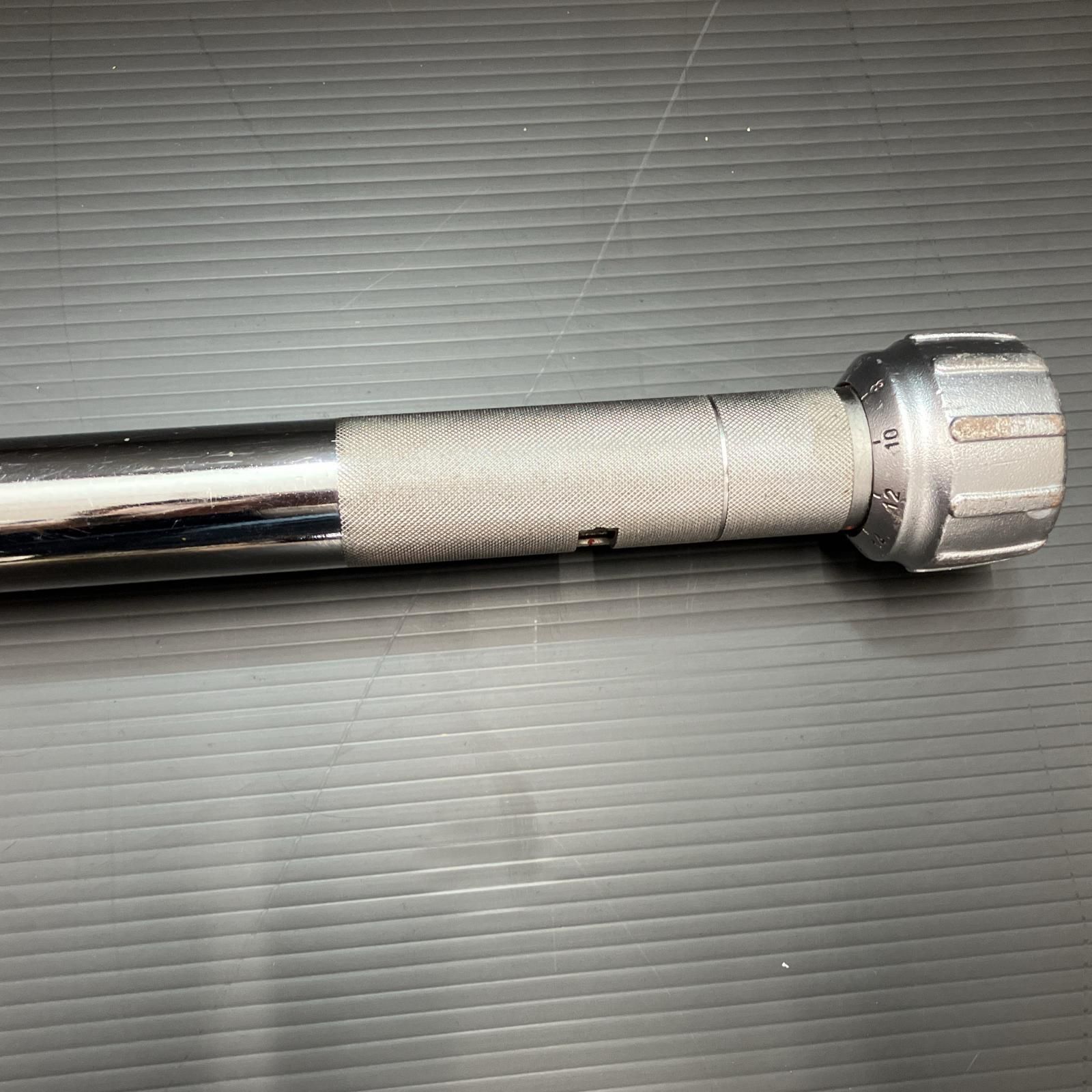 プレセット形トルクレンチ