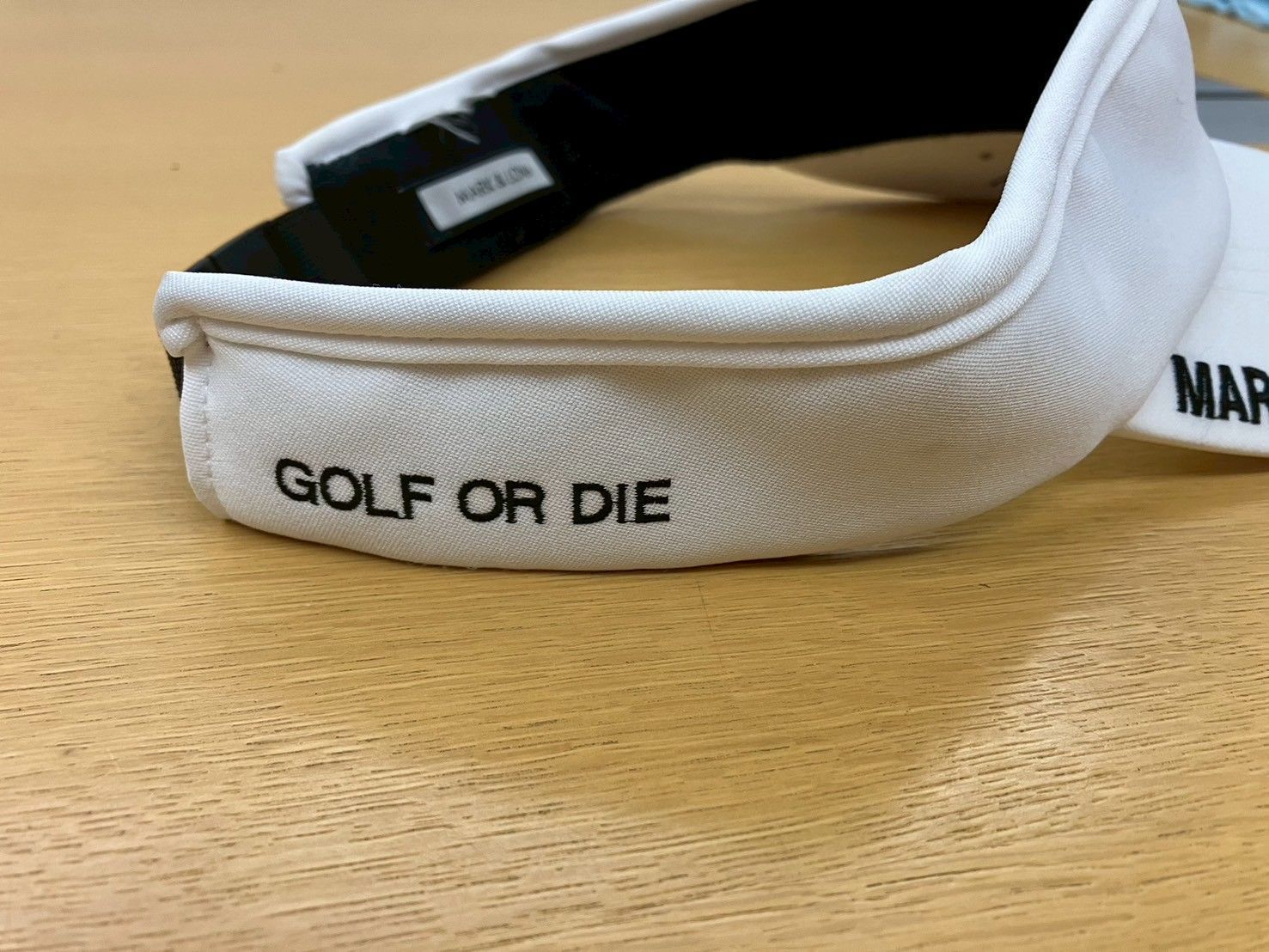 マークアンドロナ/MARKLONA GOLF ゴルフ スカル ロゴ サンバイザー Amazon.co.jp: マークアンドロナ サンバイザー ゴルフ スカル