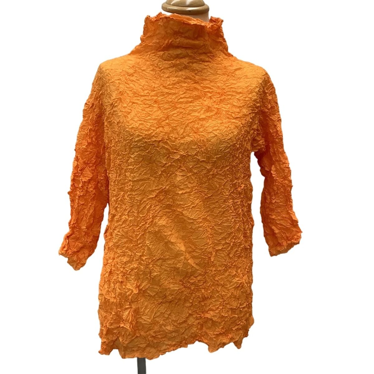 ♪♪ISSEY MIYAKE イッセイミヤケ レディース カットソー シワ加工  