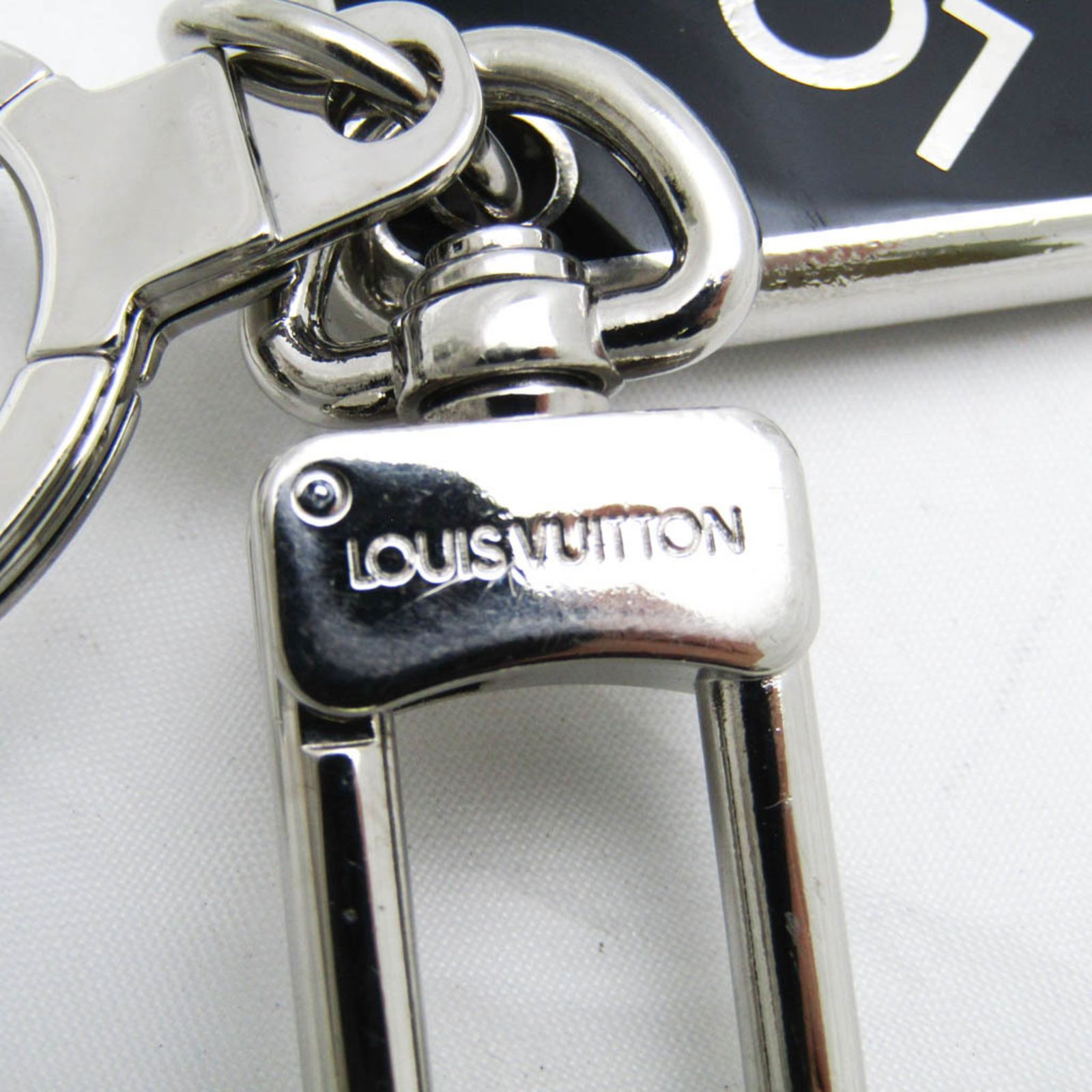 ルイ・ヴィトン ダミエキーホルダー(M66268) ダミエクラーク ルイ・ヴィトン(Louis Vuitton) ポルトクレ・ダミエ・クラーク