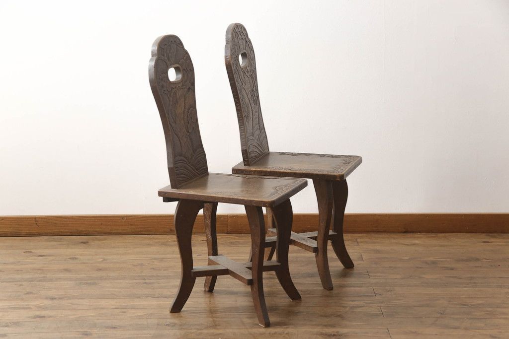 ☆事前問合せ必須☆ チェア 2脚 セット 中古 軽井沢彫り シック 優美