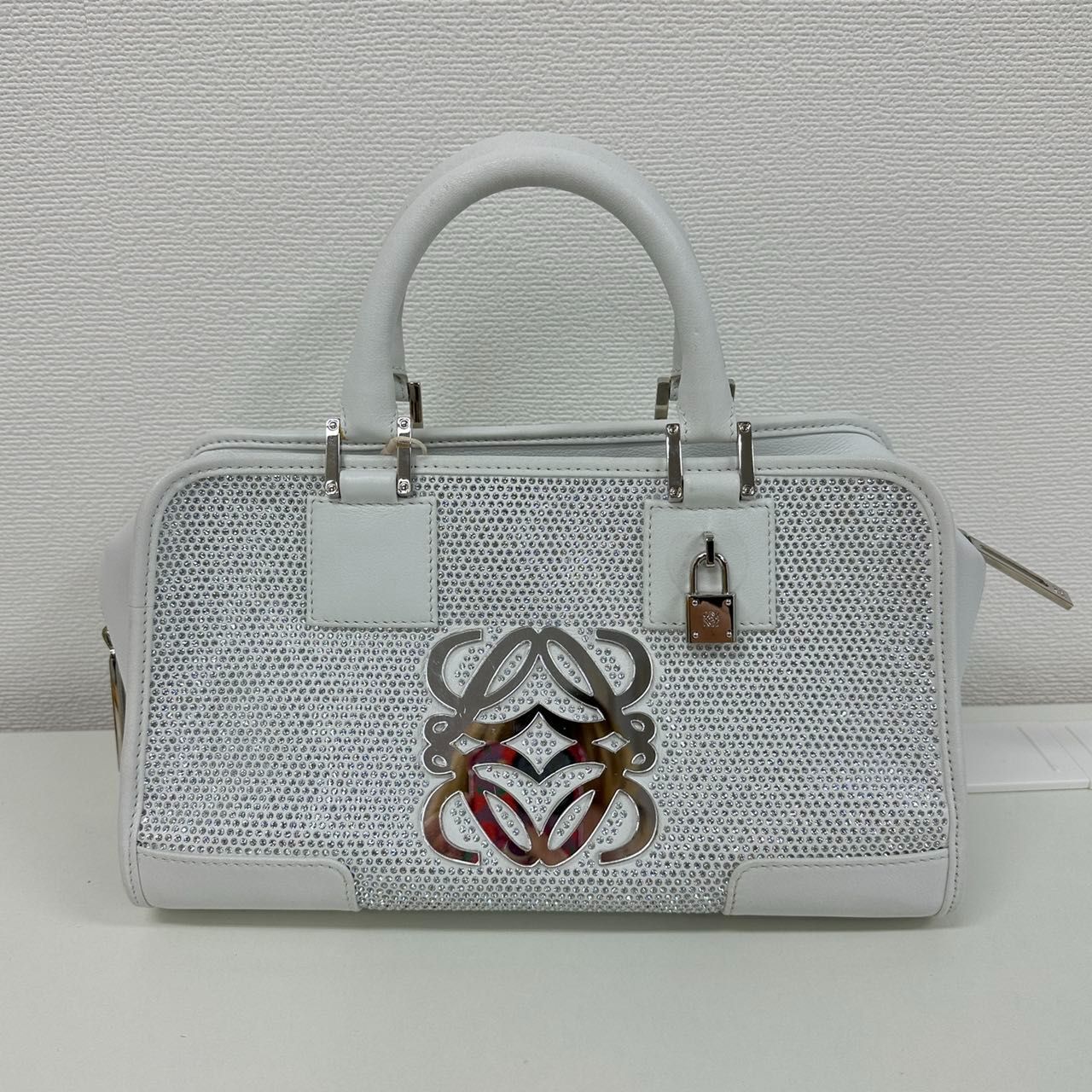 LOEWE ロエベ レザー ラインストーン アマソナ28 アナグラム