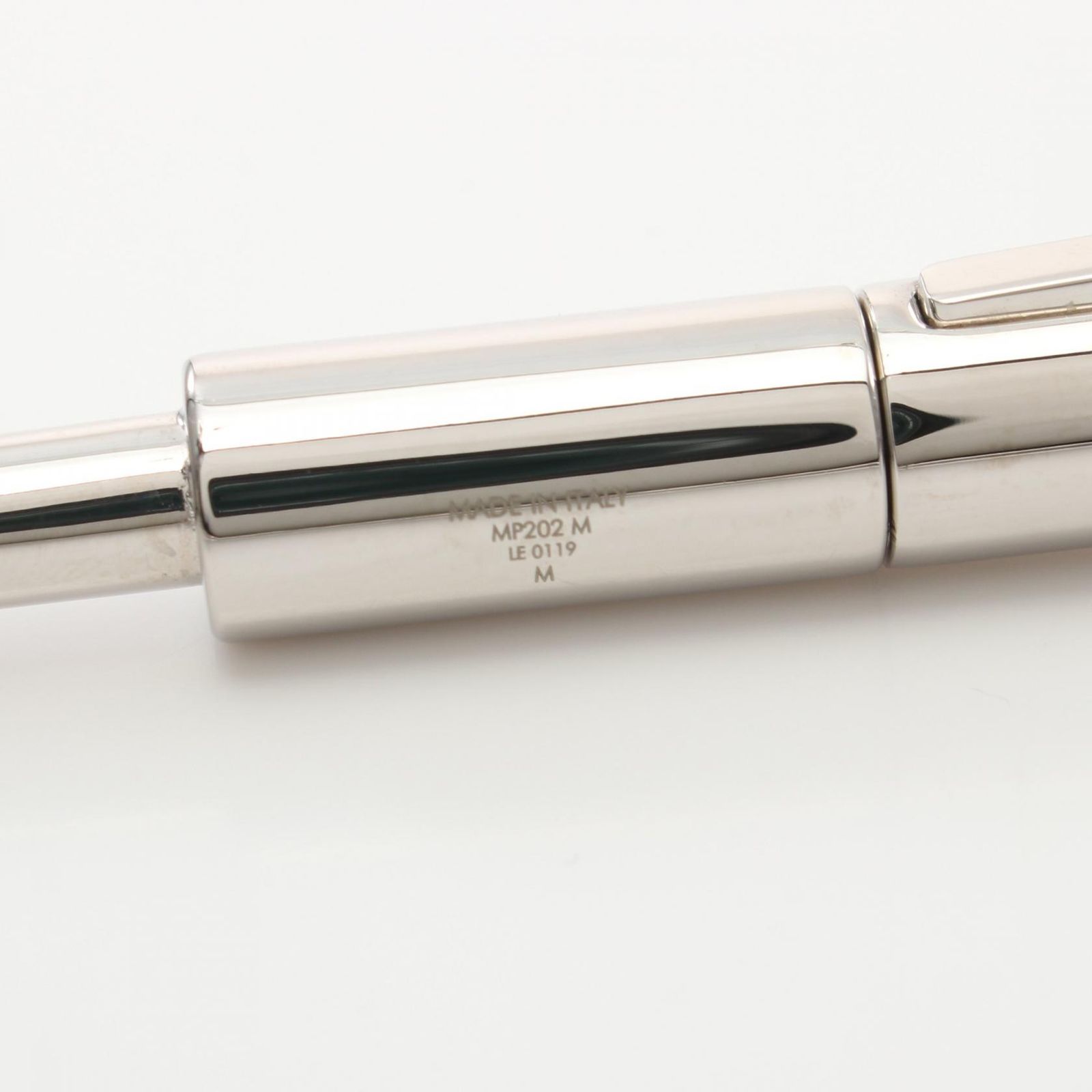 ルイ・ヴィトン LOUIS VUITTON ベルト ロゴチャーム MP202M シルバー  