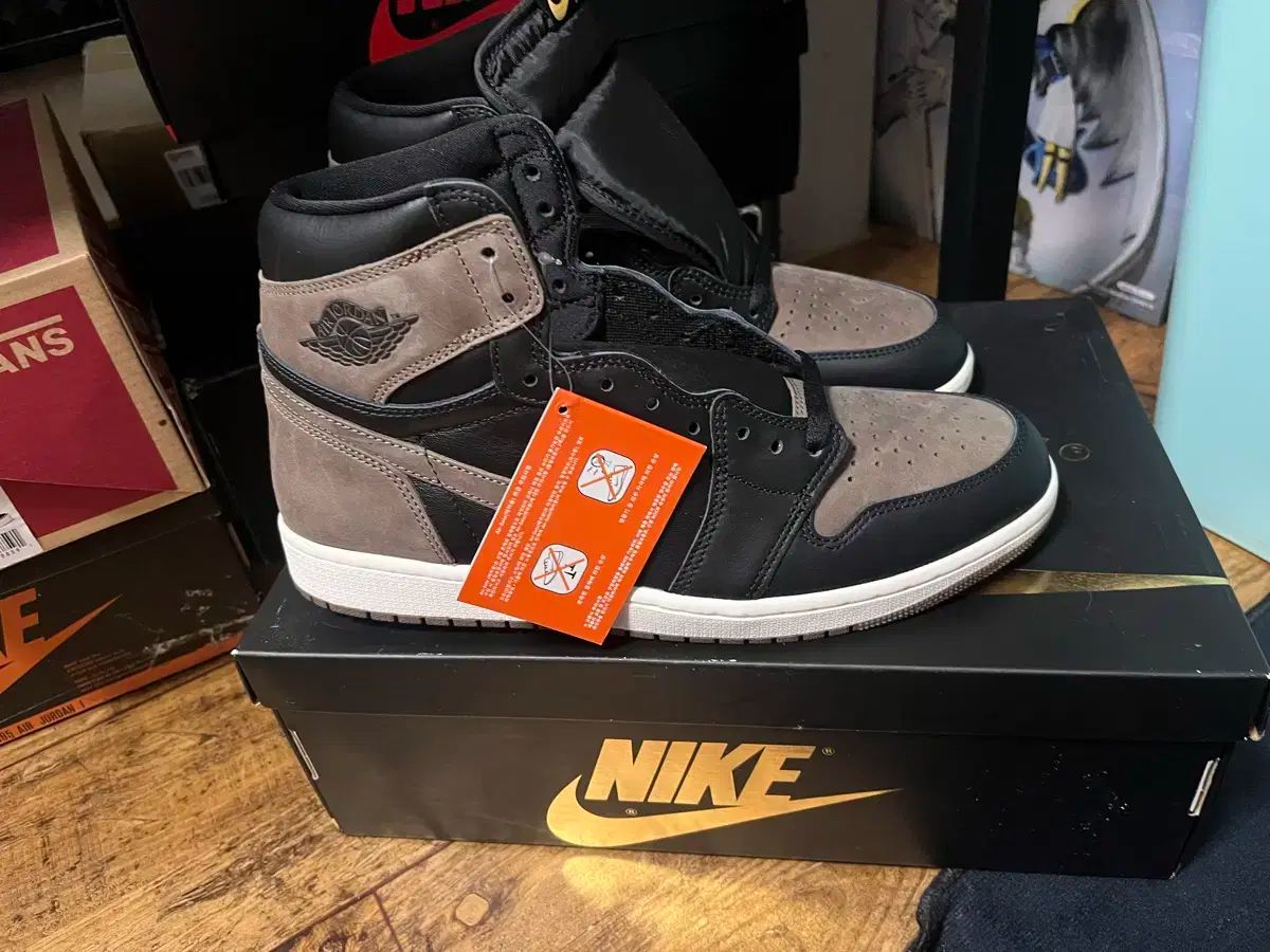 ナイキ エア ジョーダン 1 ハイ OG パロミノ 290