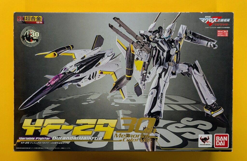 バンダイ DX超合金 YF-29デュランダルバルキリー 30周年記念カラー GE58