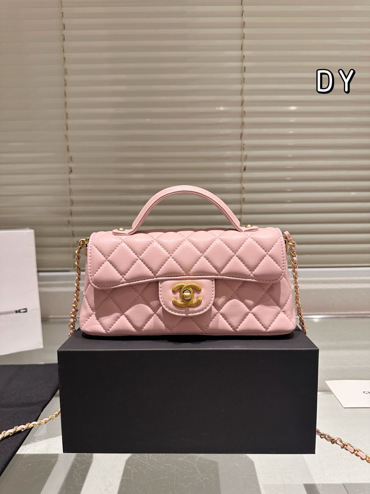 25B【ミニスターロゴがかわいい！】◆CHANEL◆ヴァニティバッグ ハートが可愛い♪】CHANEL 25C ヴァニティバッグ (CHANEL