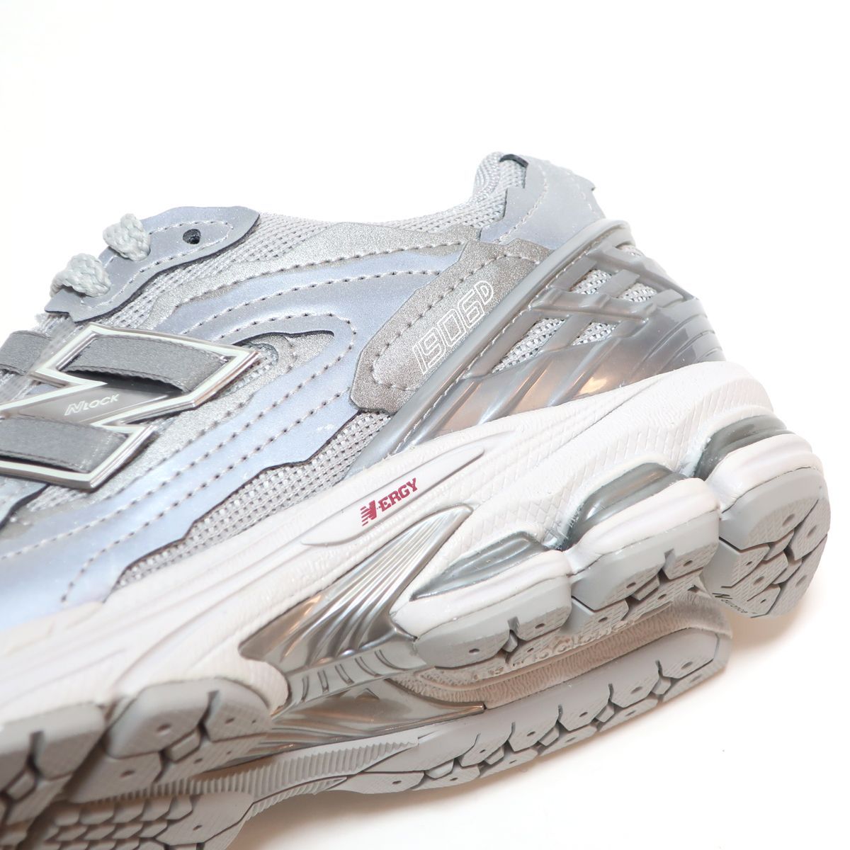 メンズサイズ NEW BALANCE M1906DH PROTECTION PACK METALLIC SILVER 