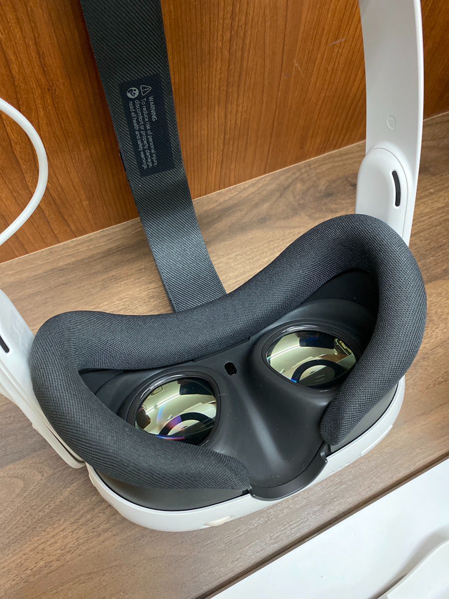 VRヘッドセット