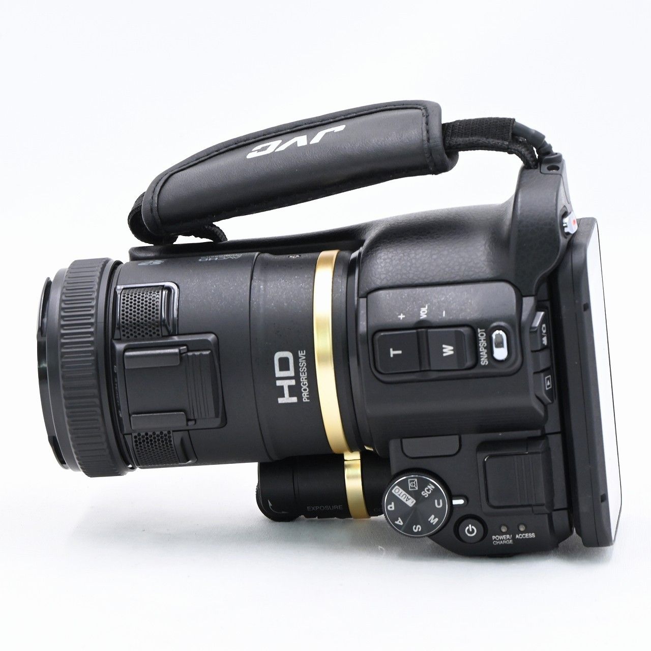 JVC GC-YJ40量販店モデル Amazon | JVC ハイビジョン メモリームービー GC-P100量販店