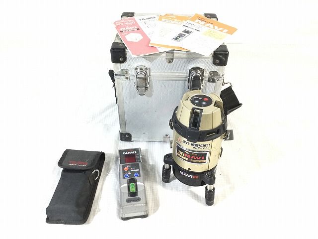 レーザー墨出し器