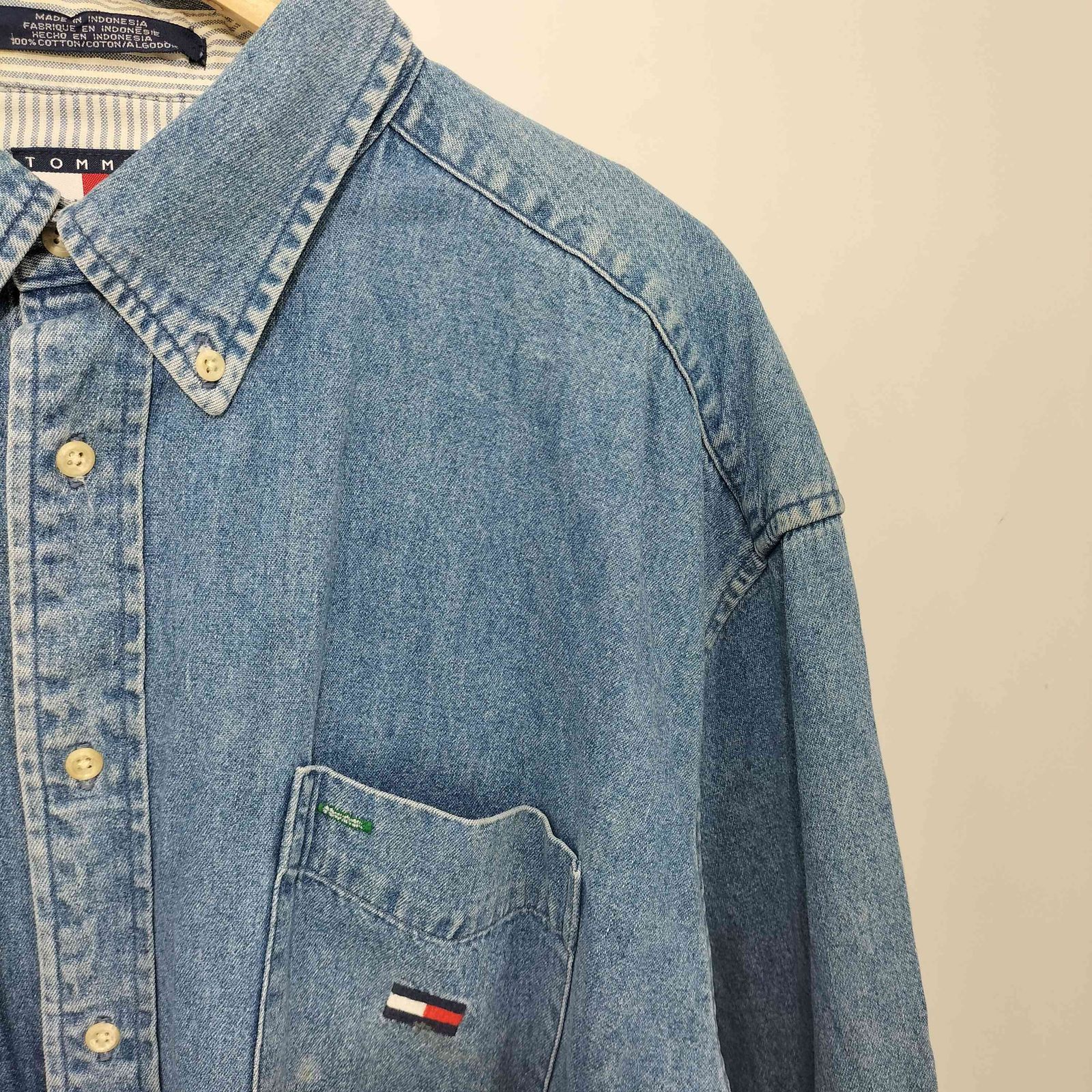 トミージーンズ tommy jeans 刺繍ロゴ デニムシャツ メンズ