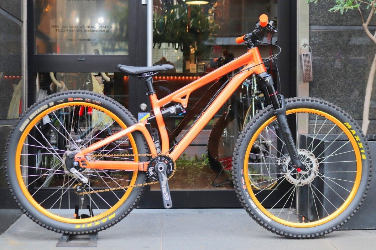 Specialized MTB 26インチ Sサイズサドルとシートポスト無し Specialized MTB 26インチ Sサイズサドルとシートポスト無し