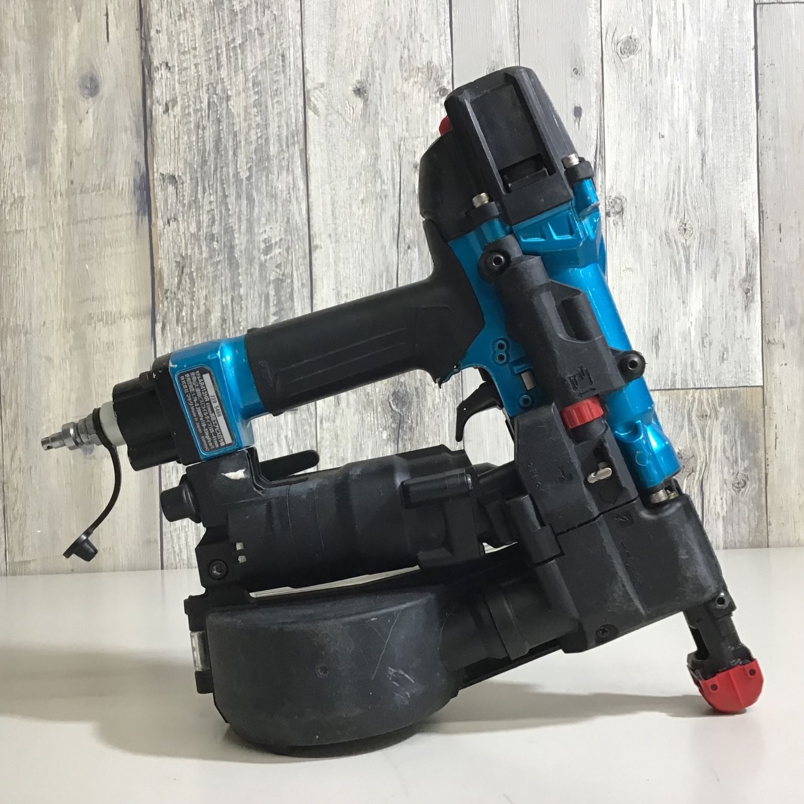 Amazon | マキタ(Makita) AR411HRM 41mm高圧エアビス打ち機(青) | エア 