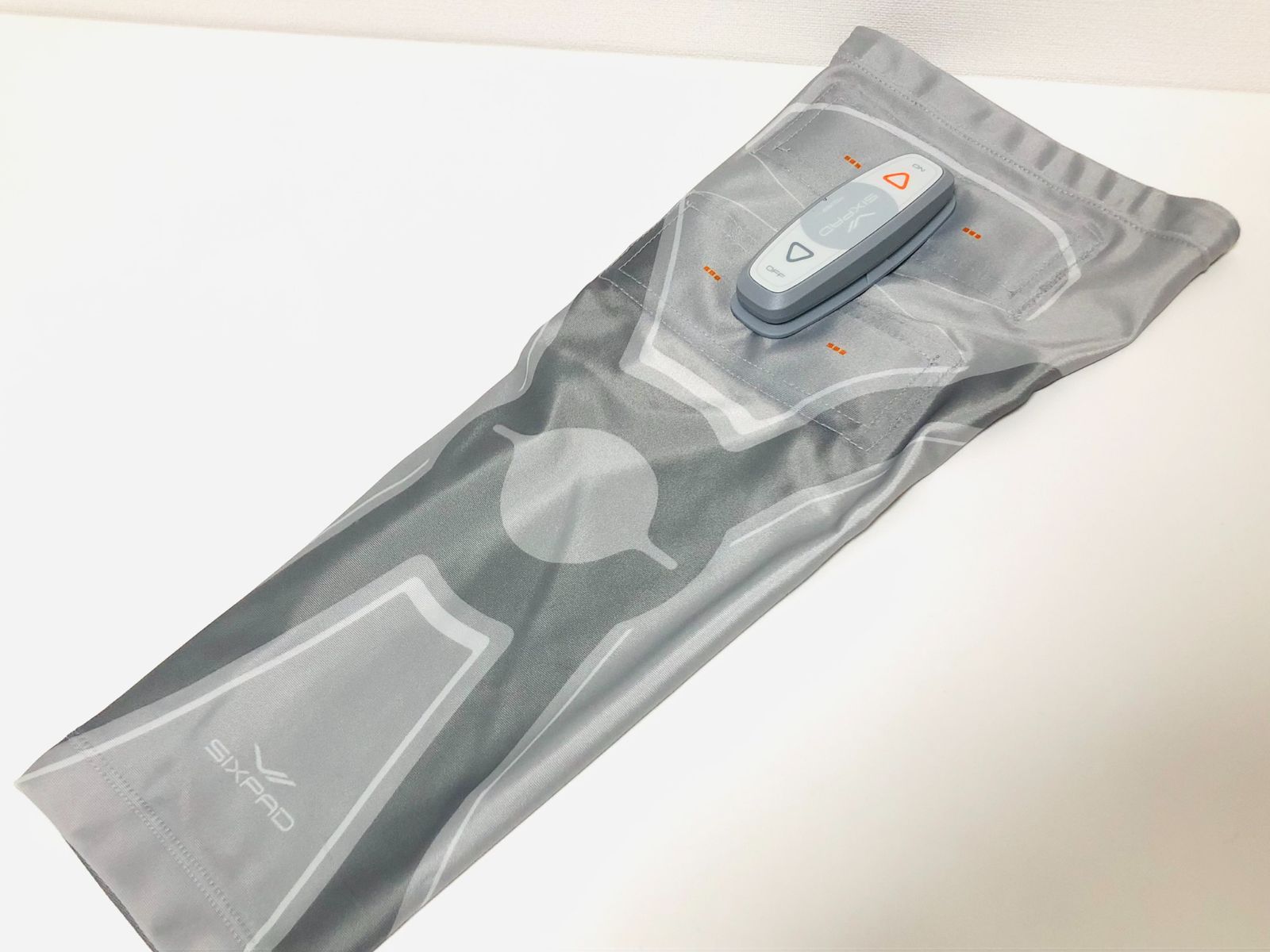 シックスパッド 二―フィット SIXPAD Knee Fit 左右兼用 Mサイズ 膝 トレーニング