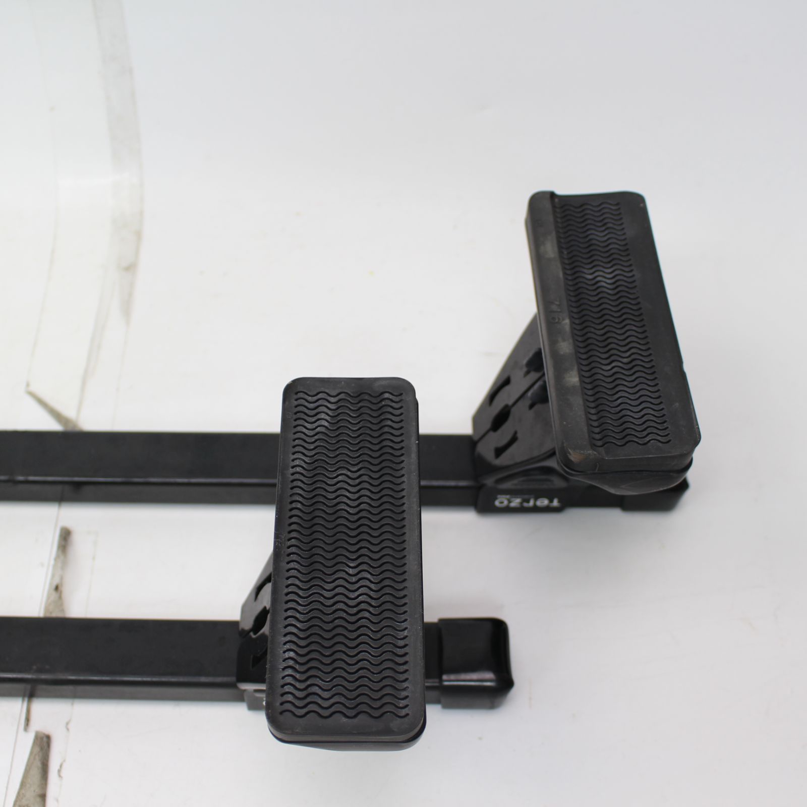 ルーフキャリア ベースキャリア