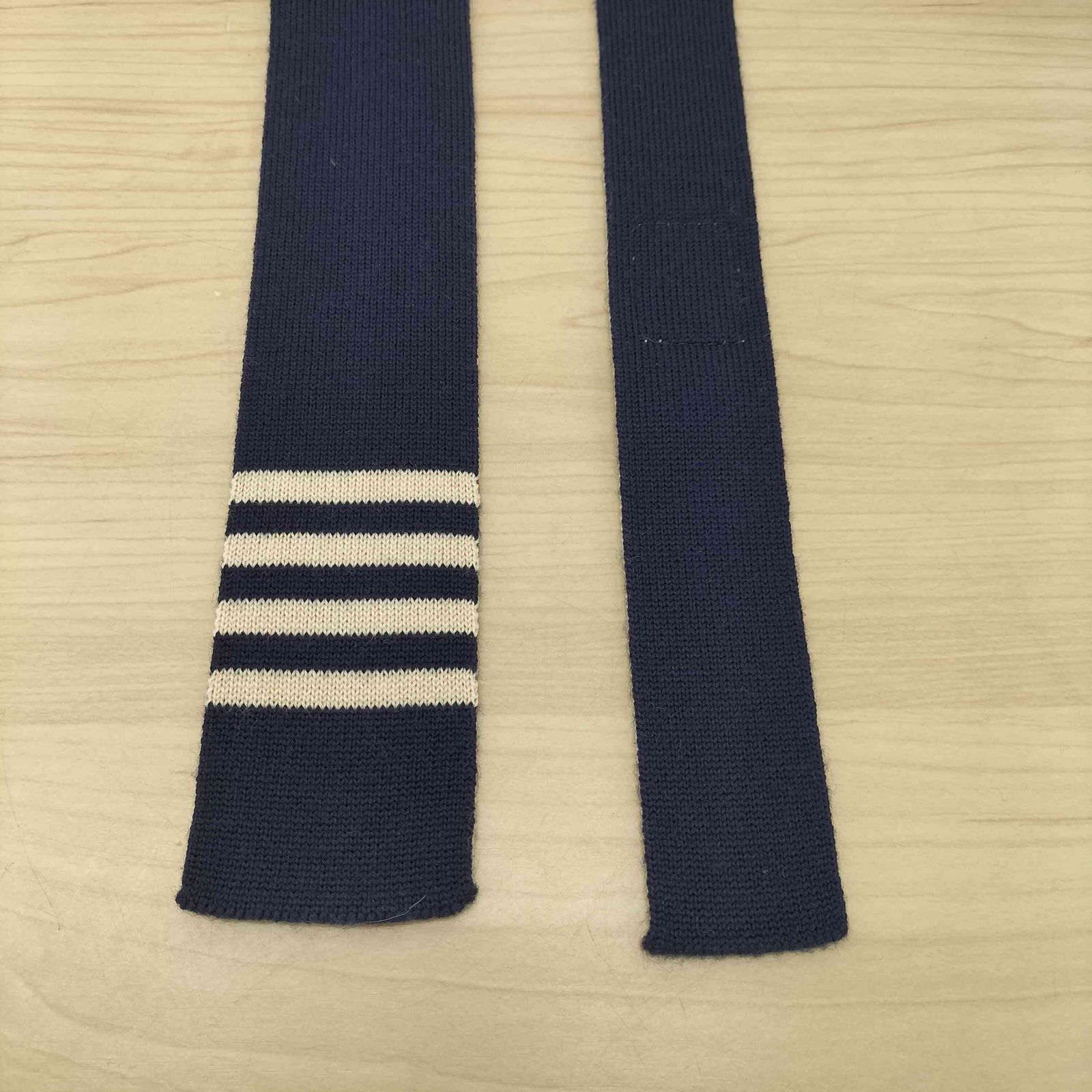 トムブラウン ウールニットタイ　黒 トムブラウン THOM BROWNE ウールニットタイ メンズ 表記無