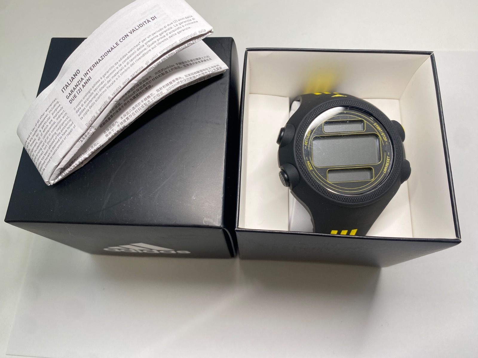 アディダス パフォーマンス レフェリーウォッチ ADP9022