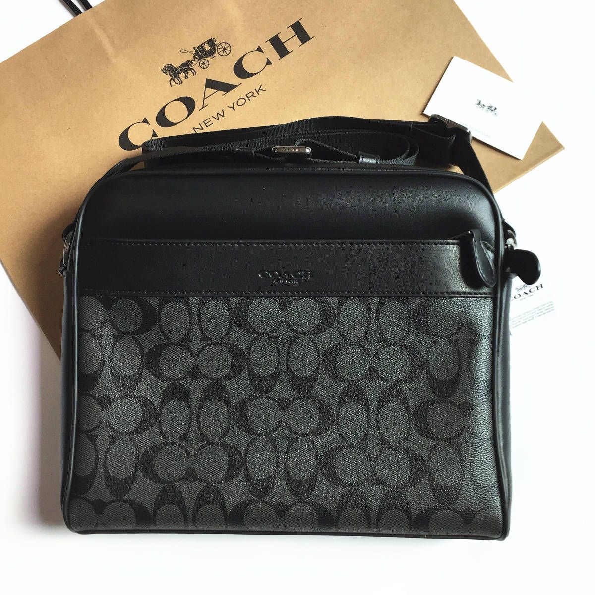 ☆新品☆コーチ/COACH バッグ F28456 チャコール×ブラック フライトバッグ ボディーバッグ ショルダーバッグ 斜めがけ