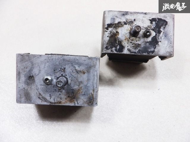 URAS エンジンマウント NISSAN S13/S14/S15 URAS Official Web Site / 猿人マウント (強化エンジンマウント)