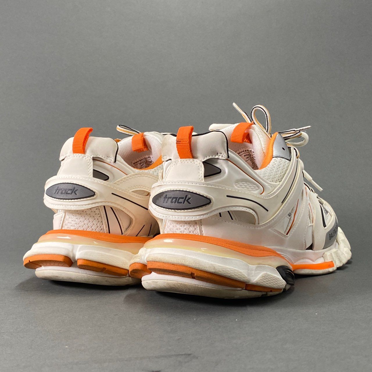 BALENCIAGA TRACK スニーカー ホワイト/オレンジ/ブルー 楽天市場