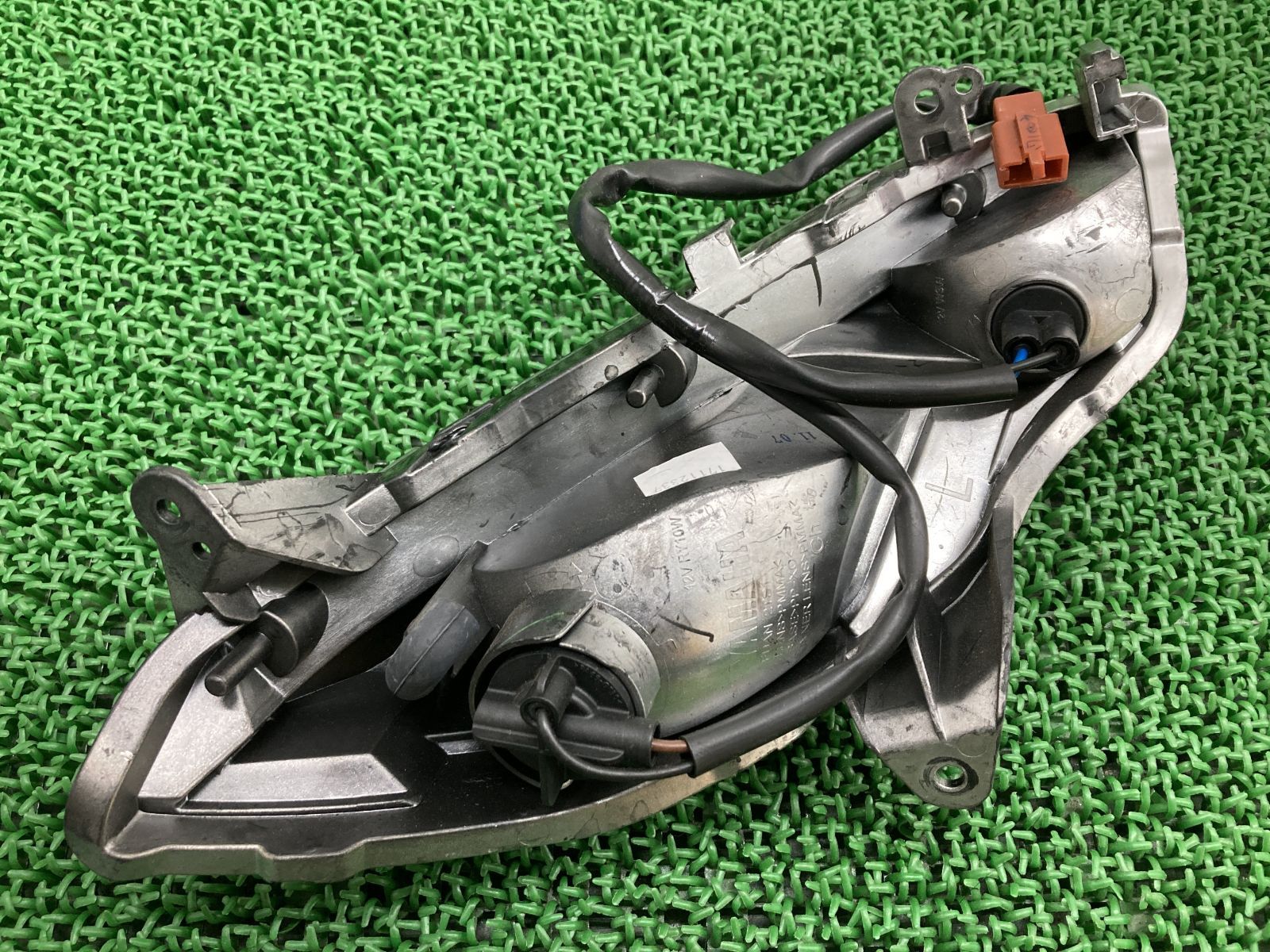 アクシスZ フロントウインカー 左 0322 ヤマハ 純正 中古 バイク 部品 