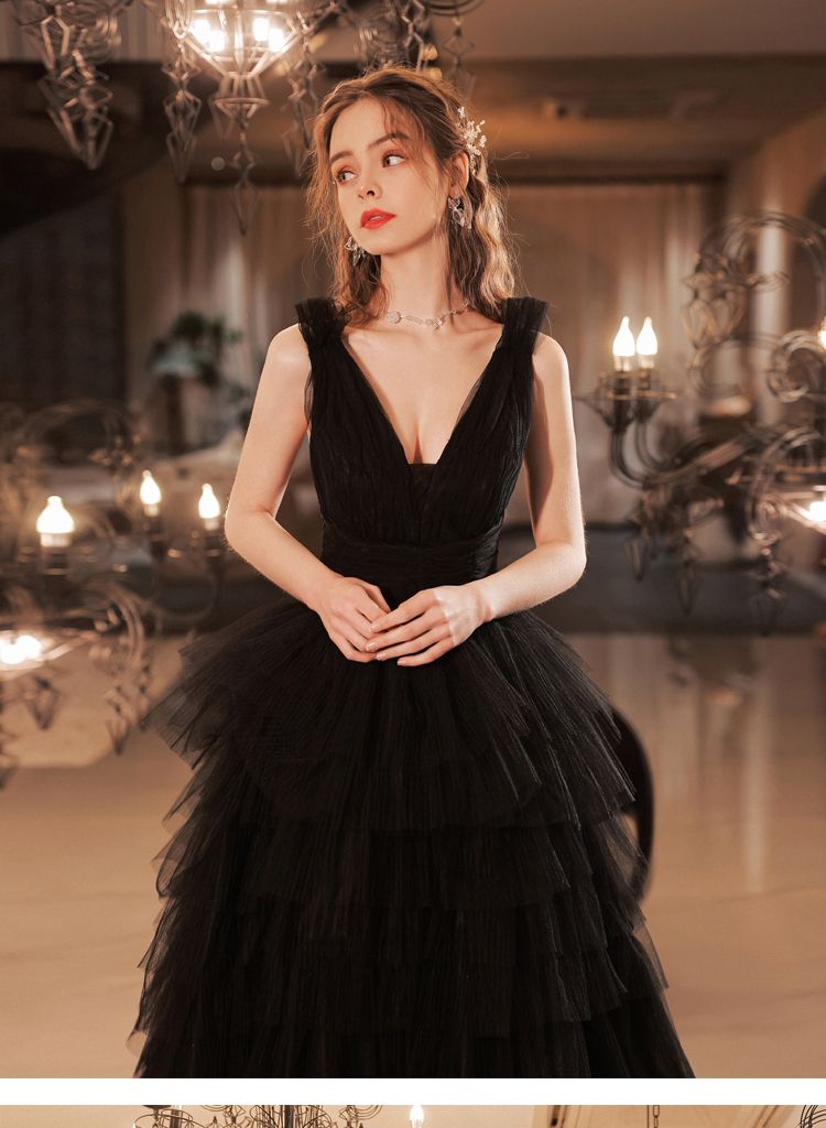 ディープV ブラックウエディングドレス XS～3XL 二次会 フォト【0913