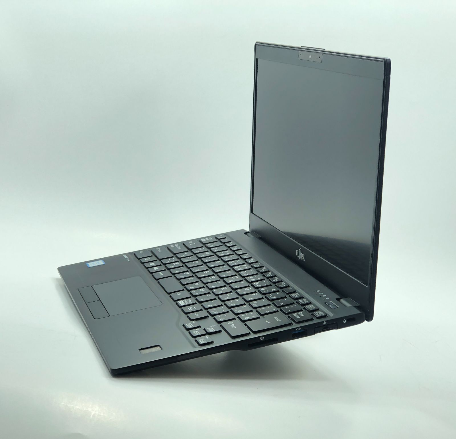 ノートパソコン 第8世代Core i5 8GB メモリ Office2021 高速