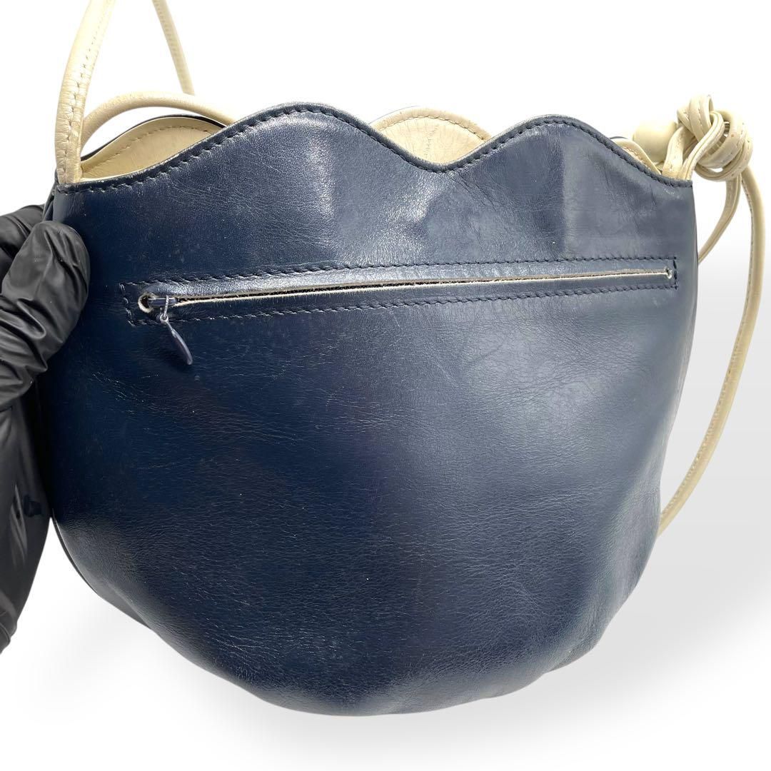 美品 kitamura キタムラ ショルダーバッグ レザー ネイビー
