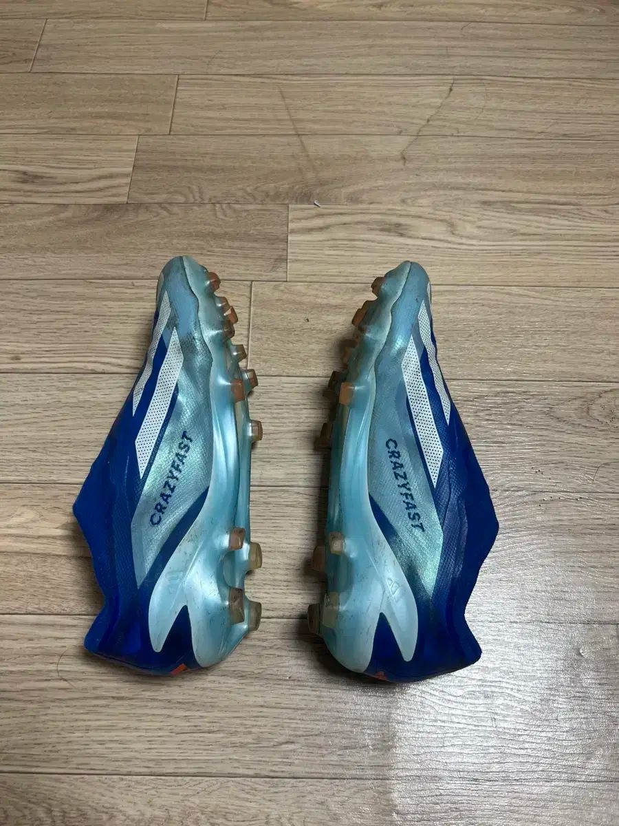 アディダス クレイジー RESONANCE pt.1 The Past Ver. 270 側溝靴