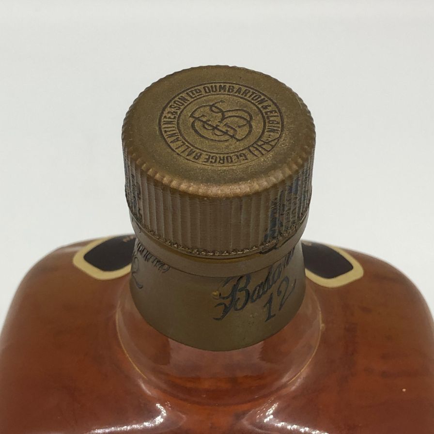 バランタイン　ベリーオールドスコッチウイスキー　12年未開封 750ml 43% バランタイン ベリーオールドスコッチウイスキー 12年未開封