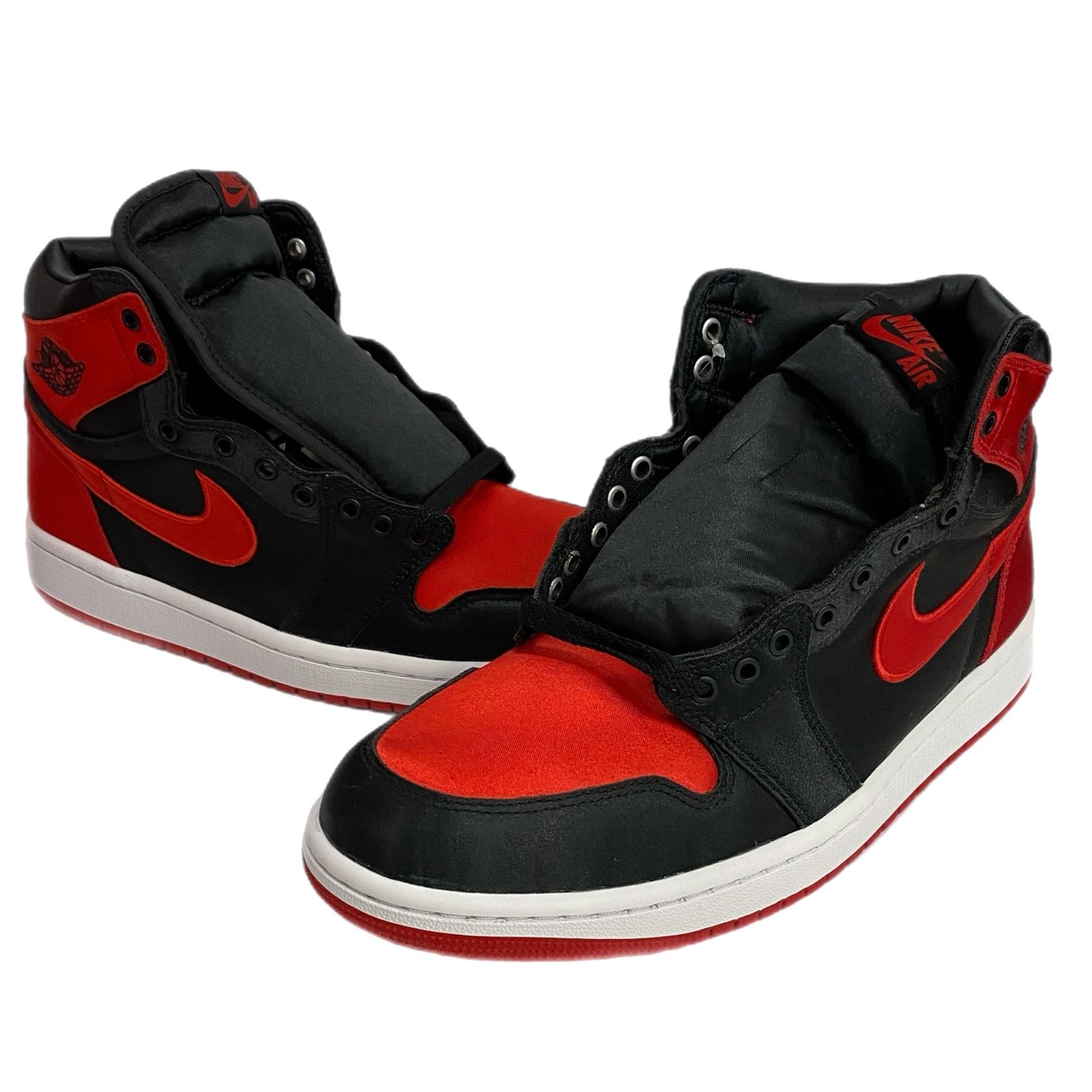 ナイキ NIKE ウィメンズ エアジョーダン1 レトロ ハイ OG サテン ナイキ NIKE ウィメンズ エアジョーダン1 レトロ ハイ OG サテン