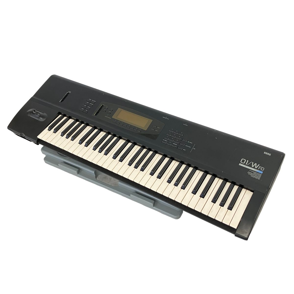 KORG KORG 01/WFD コルグ シンセサイザー 音楽 楽器 バンド 演奏 ハードケース付き ブラック 鍵盤楽器 通電OK